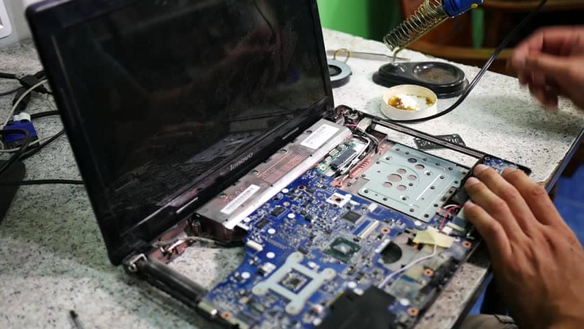 Essential Steps to Take Before Opting for Laptop Repair