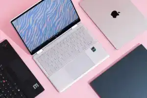 Navigating Common Laptop Issues: DIY or Expert Help?